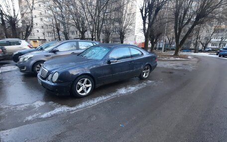 Mercedes-Benz CLK-Класс, 2000 год, 450 000 рублей, 25 фотография