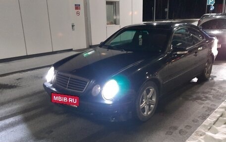 Mercedes-Benz CLK-Класс, 2000 год, 450 000 рублей, 11 фотография