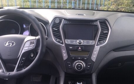 Hyundai Santa Fe III рестайлинг, 2012 год, 1 550 000 рублей, 12 фотография