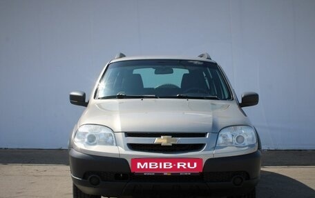 Chevrolet Niva I рестайлинг, 2018 год, 715 000 рублей, 2 фотография