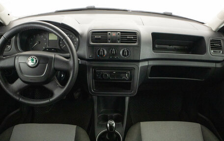 Skoda Fabia II, 2012 год, 619 000 рублей, 12 фотография