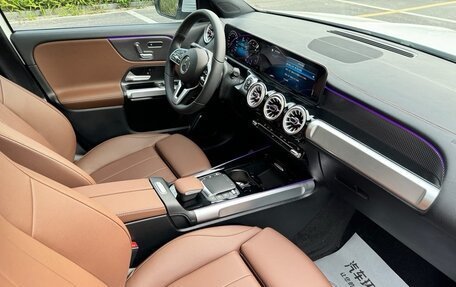 Mercedes-Benz GLB, 2022 год, 3 010 000 рублей, 15 фотография