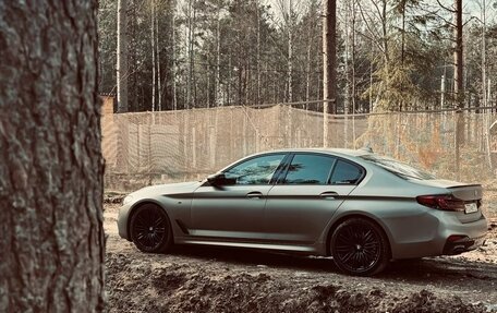 BMW 5 серия, 2020 год, 5 500 000 рублей, 3 фотография