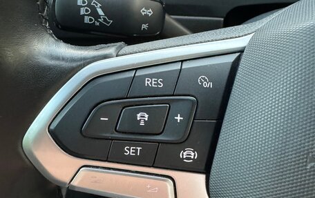 Volkswagen Tiguan II, 2021 год, 3 230 000 рублей, 17 фотография