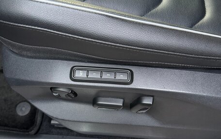 Volkswagen Tiguan II, 2021 год, 3 230 000 рублей, 29 фотография