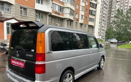Honda Stepwgn II рестайлинг, 2001 год, 630 000 рублей, 4 фотография