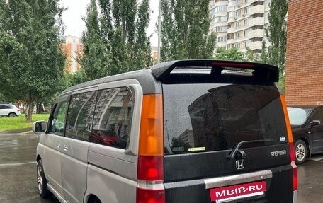 Honda Stepwgn II рестайлинг, 2001 год, 630 000 рублей, 6 фотография