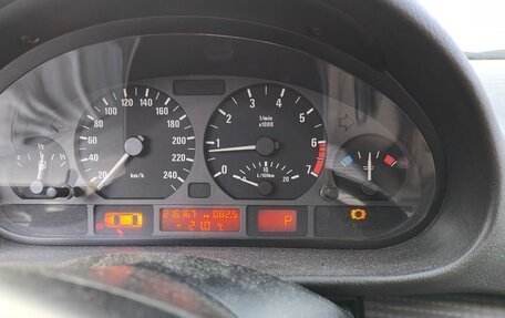 BMW 3 серия, 2002 год, 730 000 рублей, 7 фотография