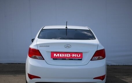 Hyundai Solaris II рестайлинг, 2016 год, 775 000 рублей, 6 фотография