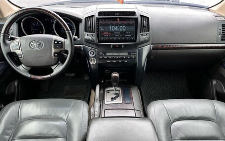 Toyota Land Cruiser 200, 2008 год, 2 600 000 рублей, 22 фотография