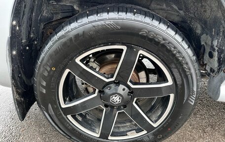 Toyota Land Cruiser 200, 2008 год, 2 600 000 рублей, 32 фотография