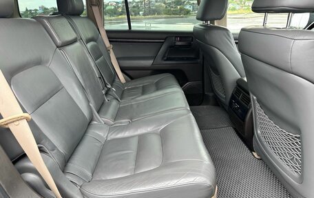 Toyota Land Cruiser 200, 2008 год, 2 600 000 рублей, 30 фотография