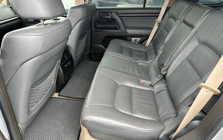 Toyota Land Cruiser 200, 2008 год, 2 600 000 рублей, 29 фотография