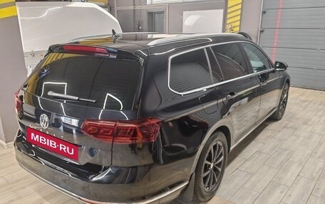 Volkswagen Passat B8 рестайлинг, 2019 год, 2 950 000 рублей, 7 фотография