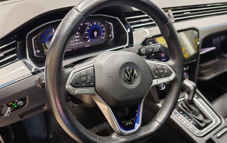 Volkswagen Passat B8 рестайлинг, 2019 год, 2 950 000 рублей, 19 фотография