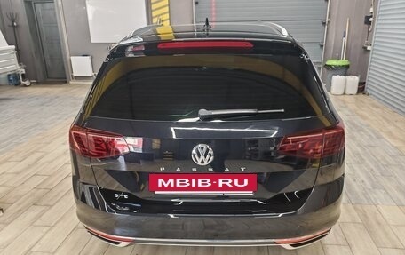 Volkswagen Passat B8 рестайлинг, 2019 год, 2 950 000 рублей, 5 фотография