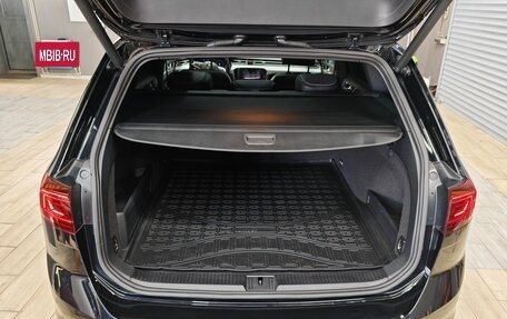 Volkswagen Passat B8 рестайлинг, 2019 год, 2 950 000 рублей, 23 фотография