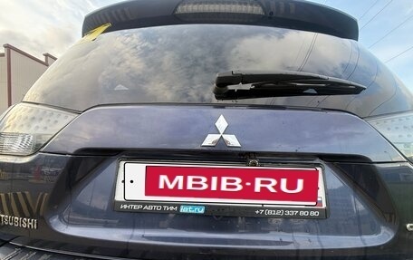 Mitsubishi Outlander III рестайлинг 3, 2008 год, 890 000 рублей, 10 фотография