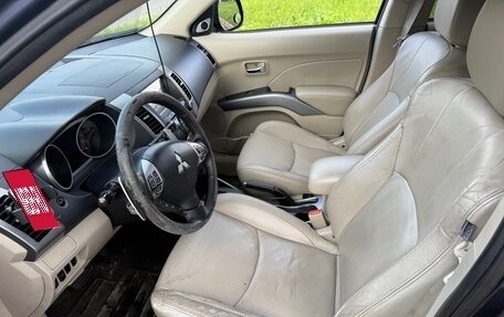 Mitsubishi Outlander III рестайлинг 3, 2008 год, 890 000 рублей, 6 фотография