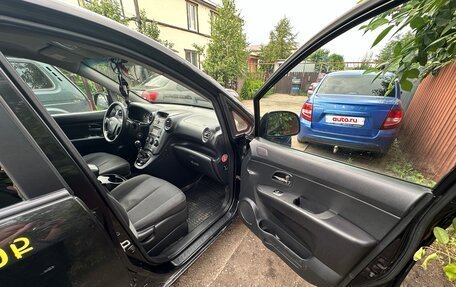 KIA Carens III (RP), 2010 год, 650 000 рублей, 18 фотография
