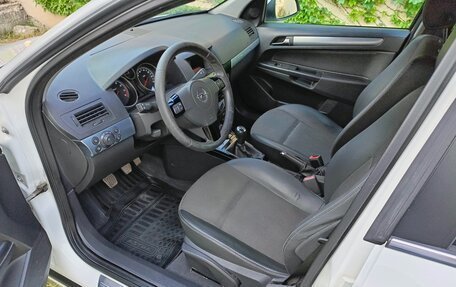 Opel Astra H, 2010 год, 950 000 рублей, 10 фотография