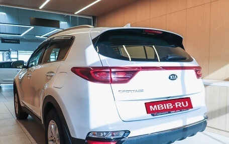 KIA Sportage IV рестайлинг, 2018 год, 2 150 000 рублей, 8 фотография