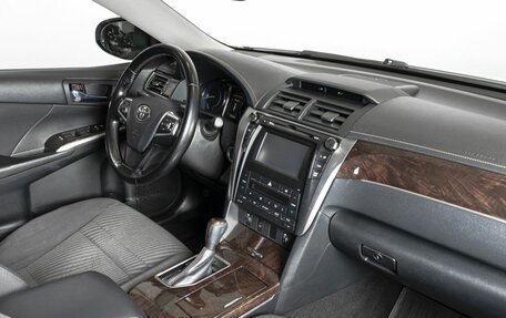 Toyota Camry, 2016 год, 2 266 300 рублей, 4 фотография