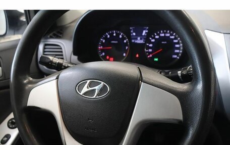 Hyundai Solaris II рестайлинг, 2012 год, 696 000 рублей, 8 фотография