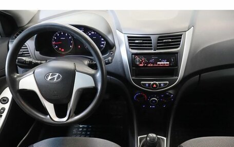 Hyundai Solaris II рестайлинг, 2012 год, 696 000 рублей, 9 фотография