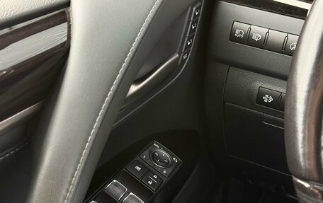 Lexus LX III, 2020 год, 10 575 000 рублей, 15 фотография