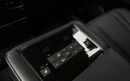 Lexus LX III, 2020 год, 10 575 000 рублей, 23 фотография