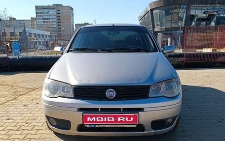 Fiat Albea I рестайлинг, 2009 год, 270 000 рублей, 1 фотография