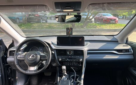 Lexus RX IV рестайлинг, 2022 год, 6 800 000 рублей, 7 фотография