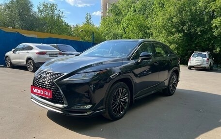 Lexus RX IV рестайлинг, 2022 год, 6 800 000 рублей, 2 фотография