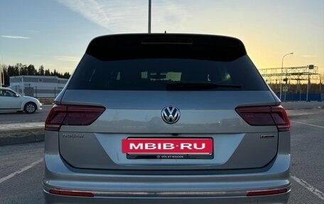 Volkswagen Tiguan II, 2018 год, 2 280 000 рублей, 5 фотография