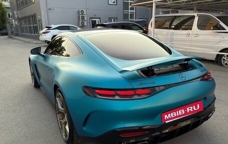 Mercedes-Benz AMG GT, 2024 год, 31 000 000 рублей, 3 фотография