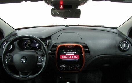 Renault Kaptur I рестайлинг, 2016 год, 1 327 000 рублей, 17 фотография