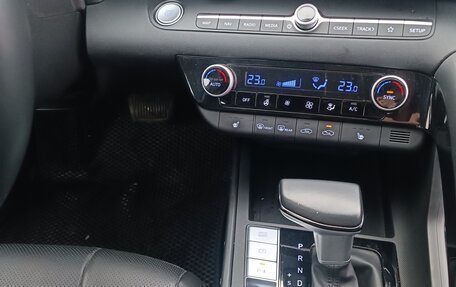Hyundai Elantra, 2022 год, 2 800 000 рублей, 13 фотография