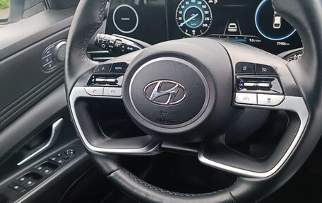 Hyundai Elantra, 2022 год, 2 800 000 рублей, 12 фотография