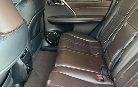 Lexus RX IV рестайлинг, 2016 год, 4 000 000 рублей, 18 фотография
