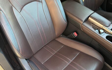 Lexus RX IV рестайлинг, 2016 год, 4 000 000 рублей, 27 фотография