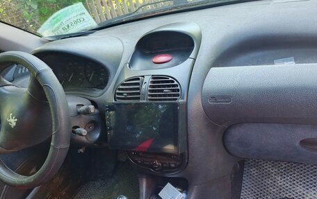 Peugeot 206, 2000 год, 110 000 рублей, 3 фотография