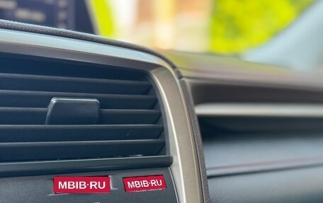 Lexus RX IV рестайлинг, 2016 год, 4 000 000 рублей, 11 фотография