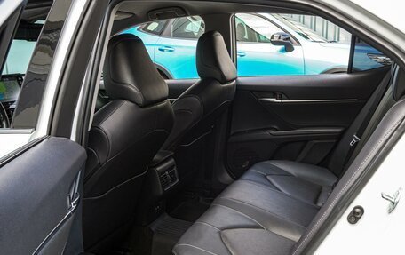 Toyota Camry, 2022 год, 3 300 000 рублей, 11 фотография