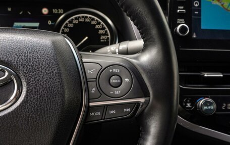 Toyota Camry, 2022 год, 3 300 000 рублей, 17 фотография