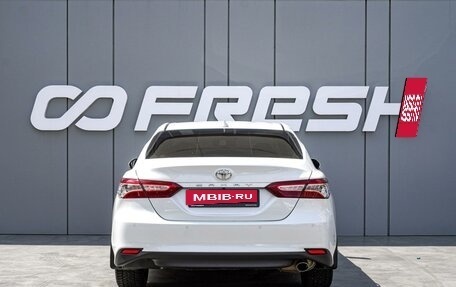 Toyota Camry, 2022 год, 3 300 000 рублей, 4 фотография
