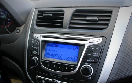 Hyundai Solaris II рестайлинг, 2014 год, 715 000 рублей, 16 фотография