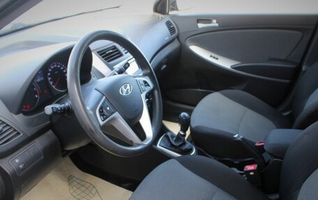 Hyundai Solaris II рестайлинг, 2014 год, 715 000 рублей, 14 фотография