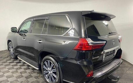 Lexus LX III, 2017 год, 6 000 000 рублей, 7 фотография