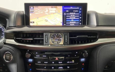 Lexus LX III, 2017 год, 6 000 000 рублей, 14 фотография